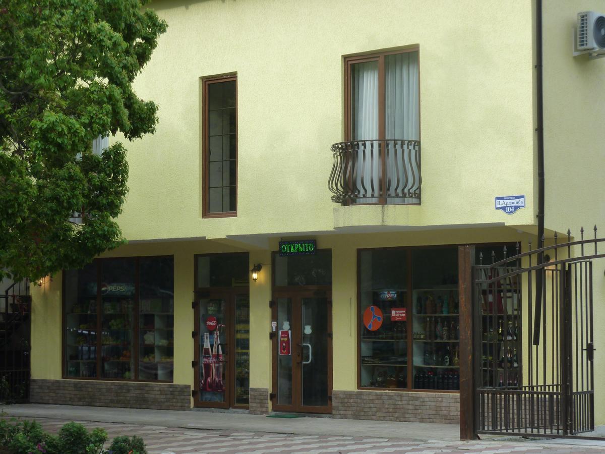 Guest House Letto Γκάγκρα Εξωτερικό φωτογραφία