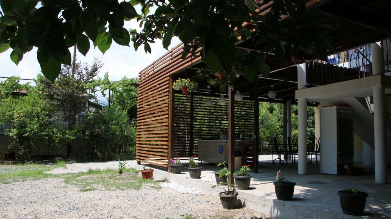 Guest House Letto Γκάγκρα Εξωτερικό φωτογραφία