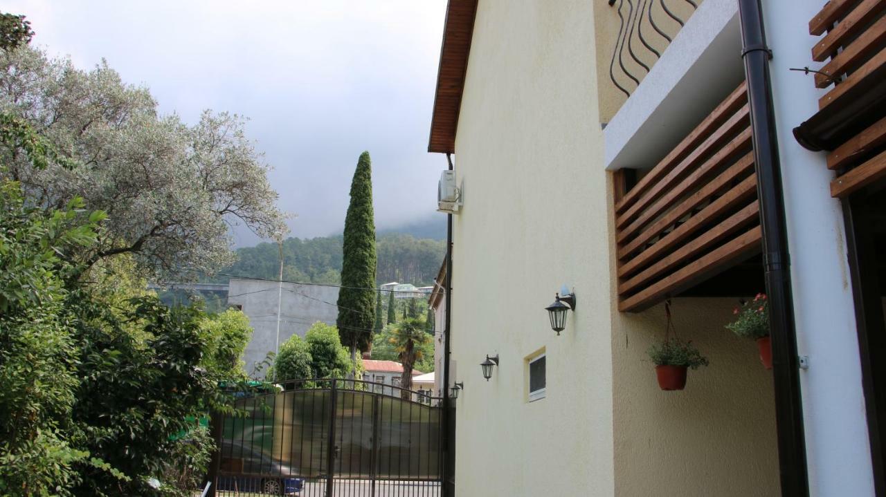 Guest House Letto Γκάγκρα Εξωτερικό φωτογραφία