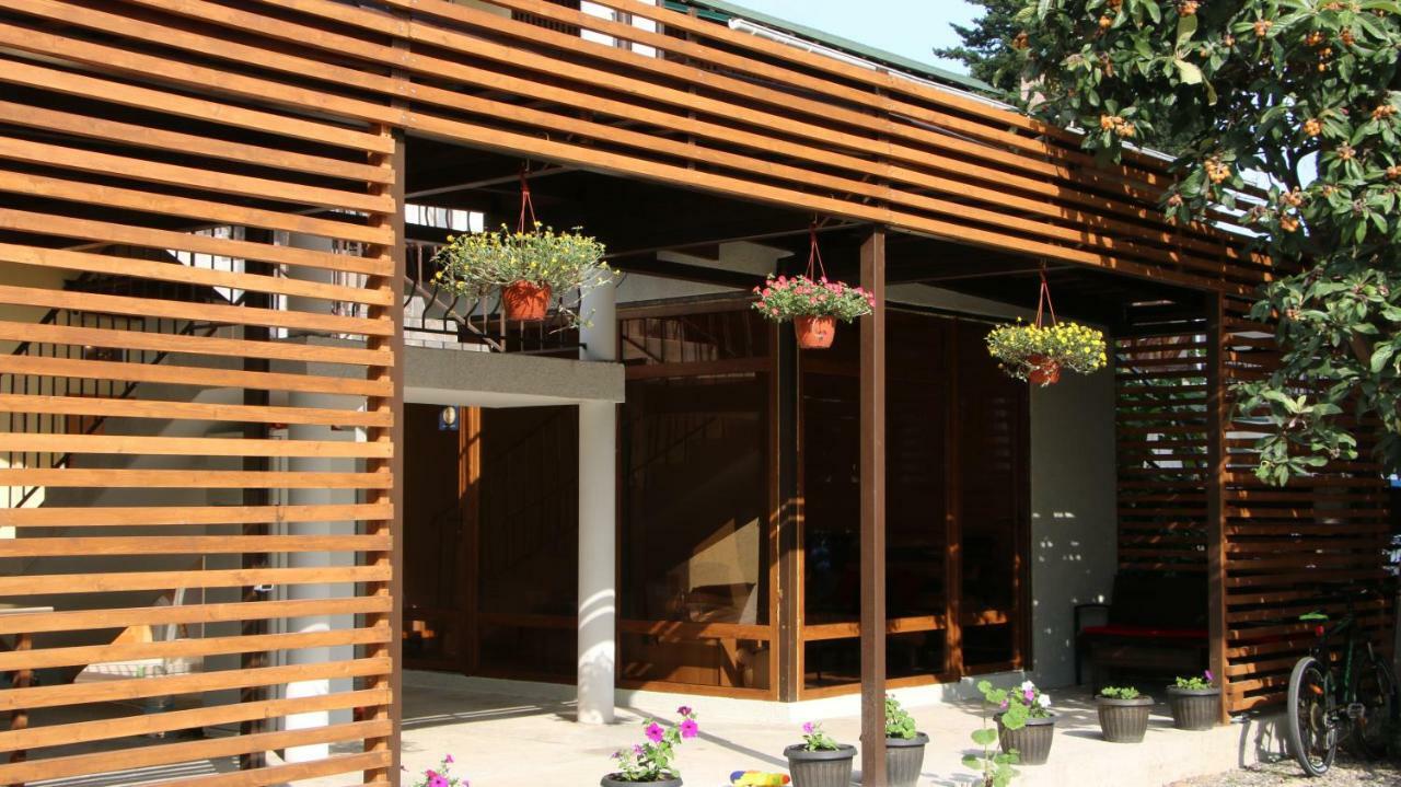 Guest House Letto Γκάγκρα Εξωτερικό φωτογραφία